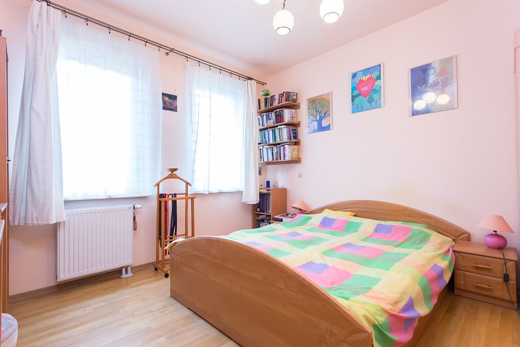 Mieszkanie 5 pokojowe na Sprzedaż