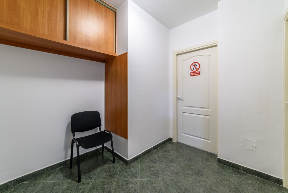 Lokal użytkowy  pokojowe na Wynajem