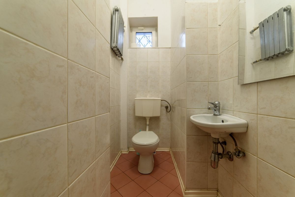 Lokal użytkowy  pokojowe na Wynajem