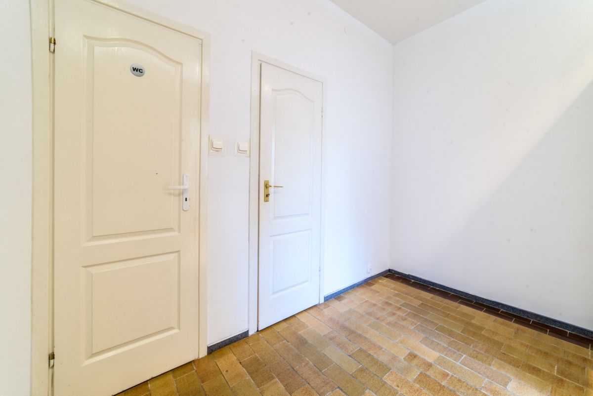 Lokal użytkowy  pokojowe na Wynajem