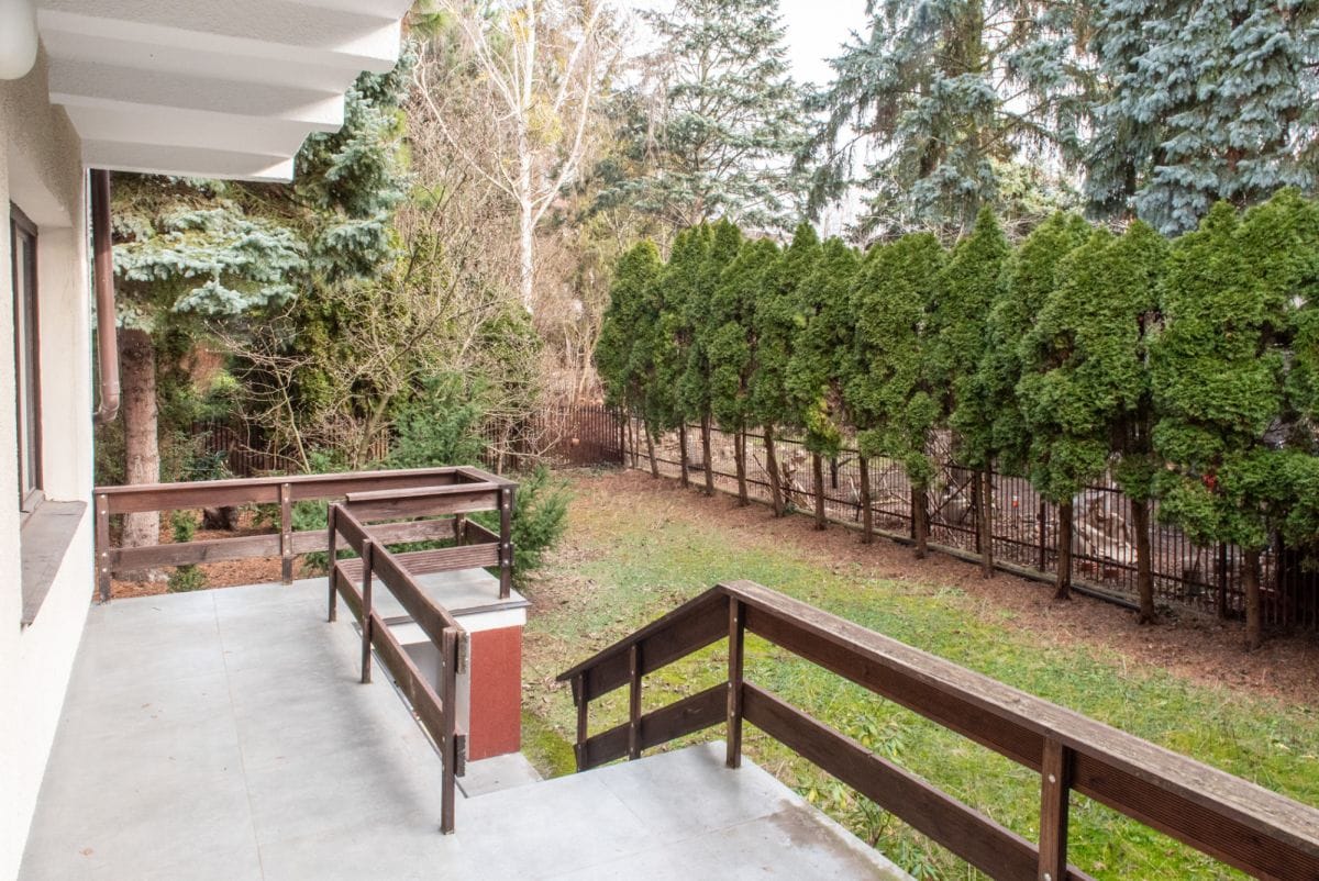 Dom 10 pokojowe na Sprzedaż