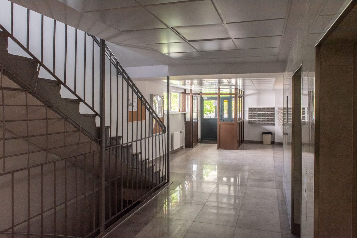 Mieszkanie 2 pokojowe na Sprzedaż