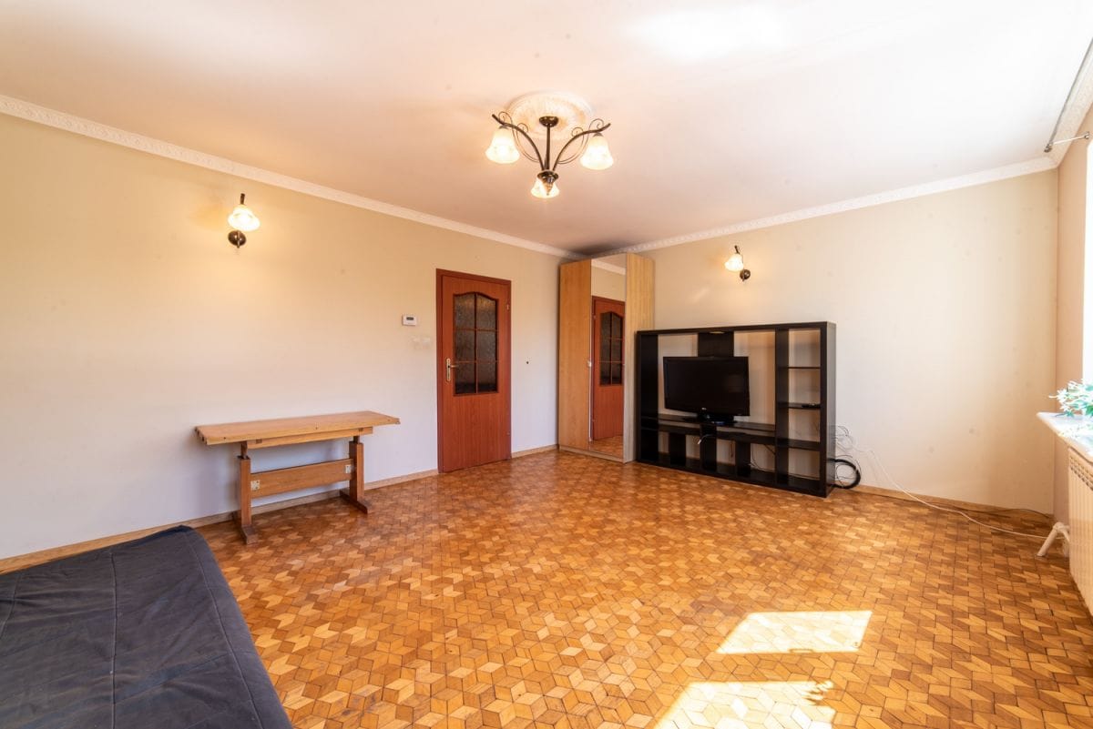 Mieszkanie 4 pokojowe na Sprzedaż