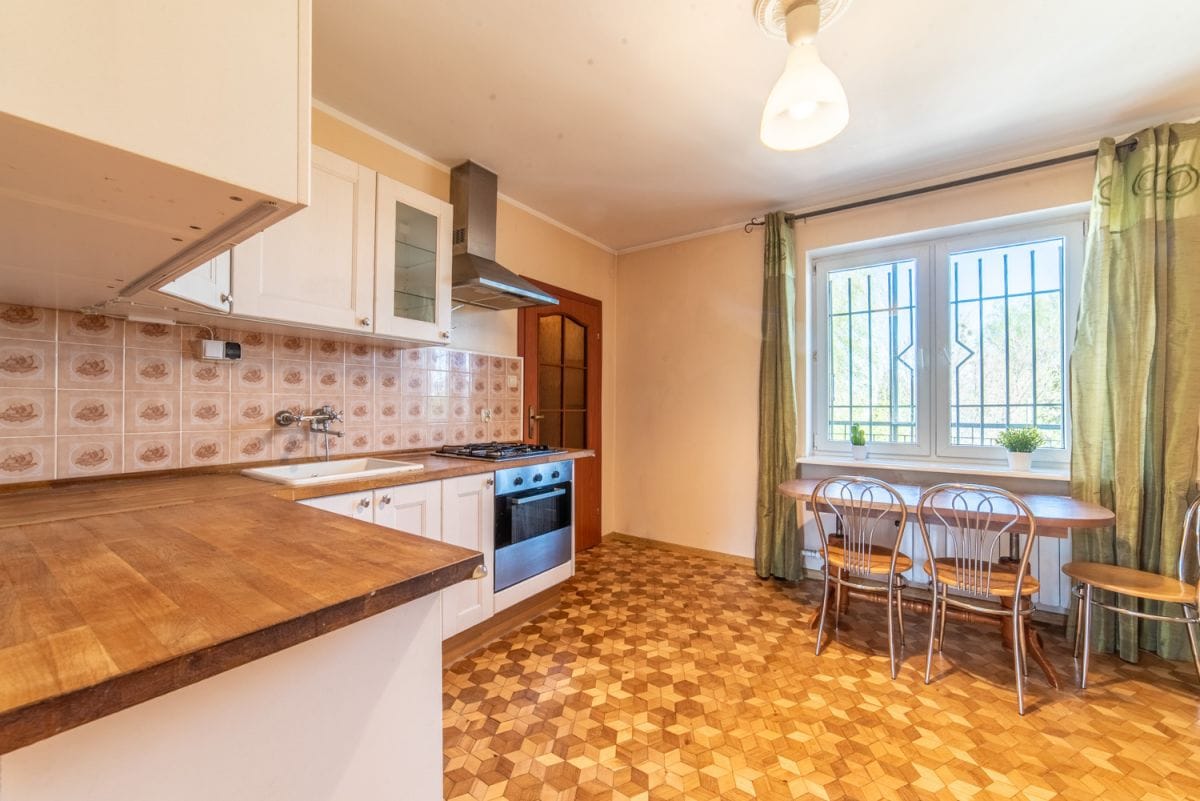 Mieszkanie 4 pokojowe na Sprzedaż