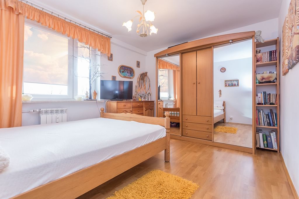 Mieszkanie 4 pokojowe na Sprzedaż