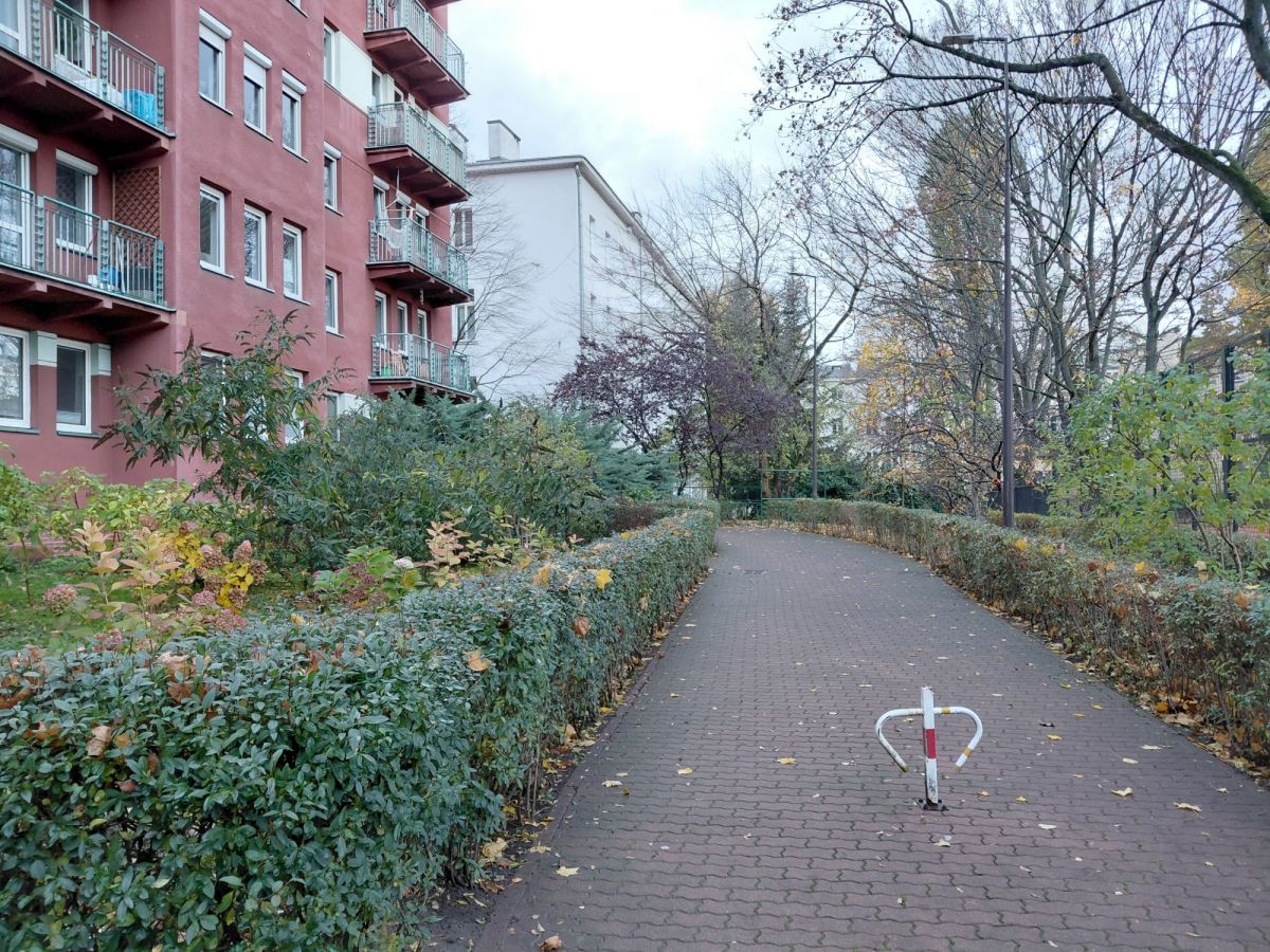 Mieszkanie 4 pokojowe na Sprzedaż