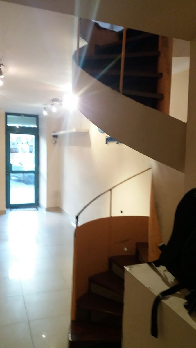 Lokal użytkowy  pokojowe na Sprzedaż