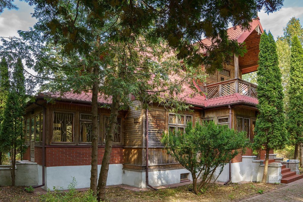 Dom 4 pokojowe na Sprzedaż