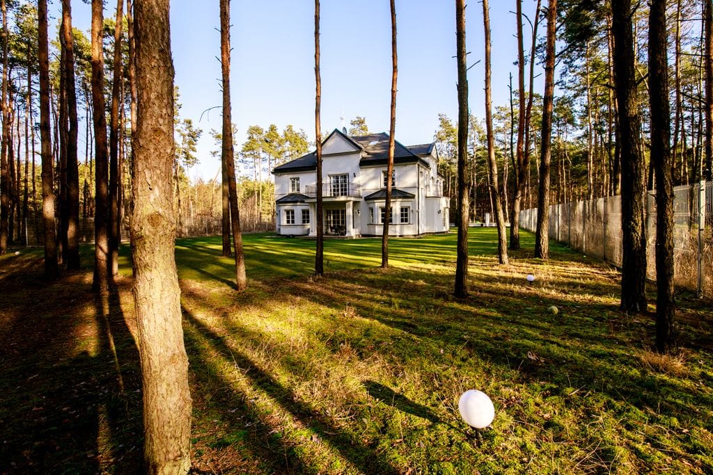 Dom 8 pokojowe na Sprzedaż