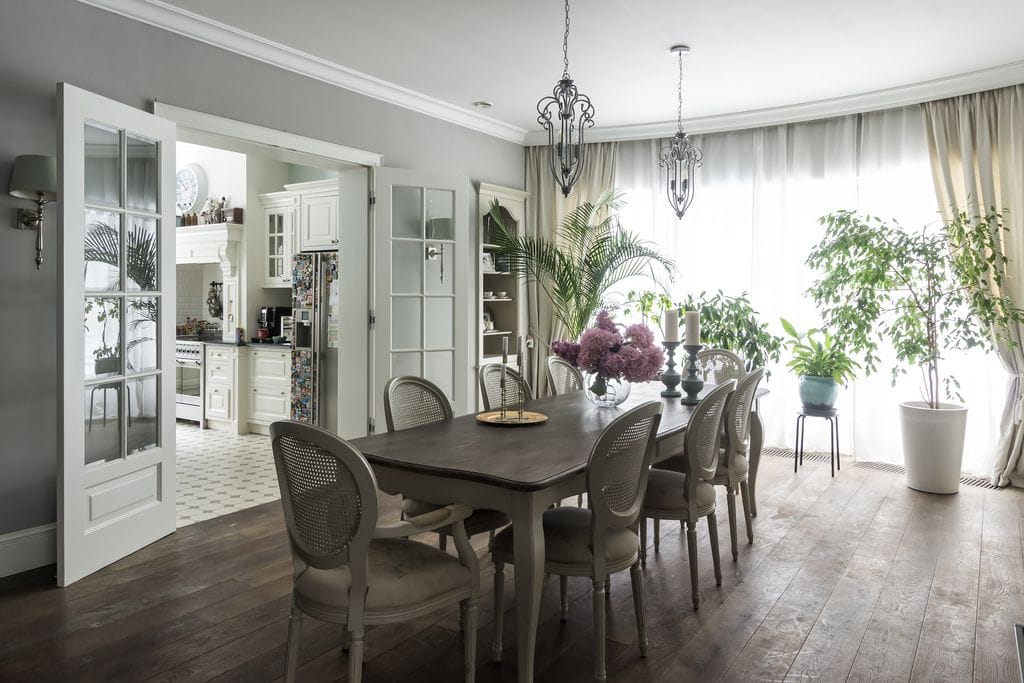 Dom 8 pokojowe na Sprzedaż