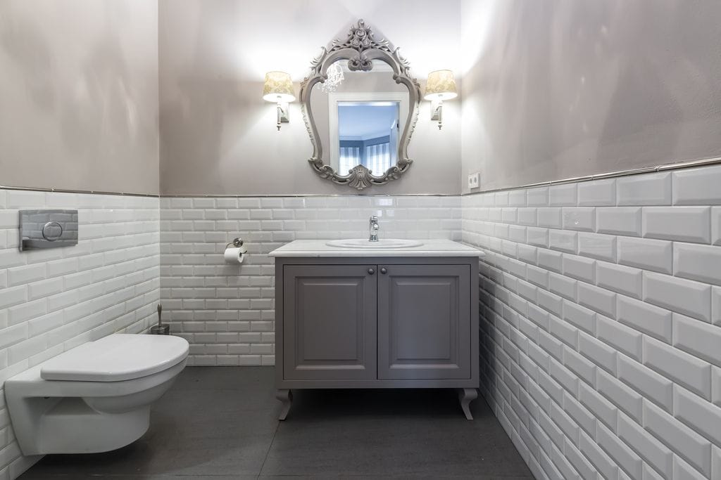 Dom 8 pokojowe na Sprzedaż