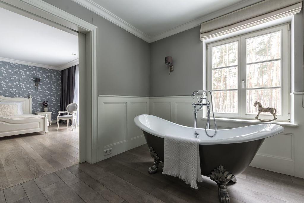 Dom 8 pokojowe na Sprzedaż