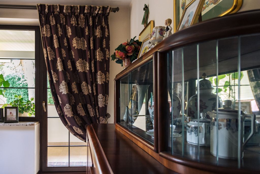 Dom 6 pokojowe na Sprzedaż