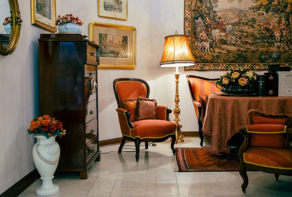 Dom 6 pokojowe na Sprzedaż