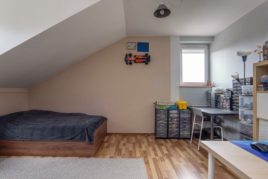 Mieszkanie 5 pokojowe na Sprzedaż