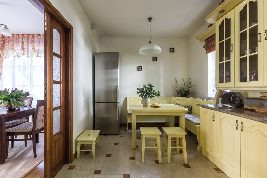 Dom 6 pokojowe na Sprzedaż