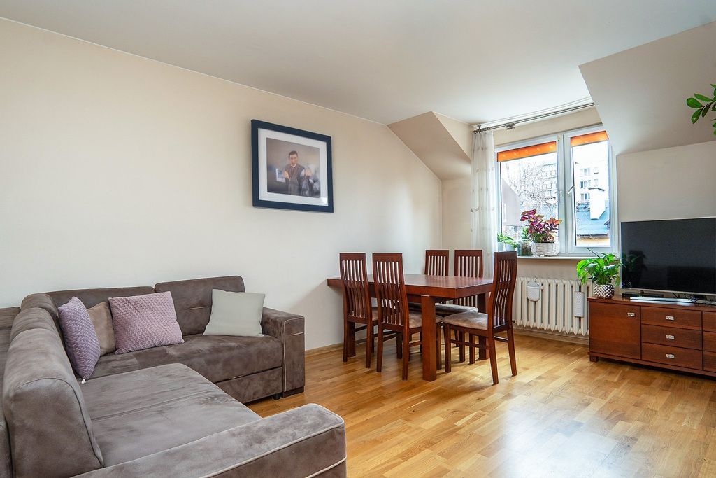 Mieszkanie 3 pokojowe na Sprzedaż