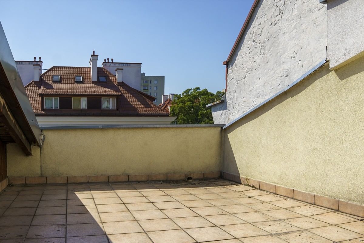 Mieszkanie 4 pokojowe na Sprzedaż