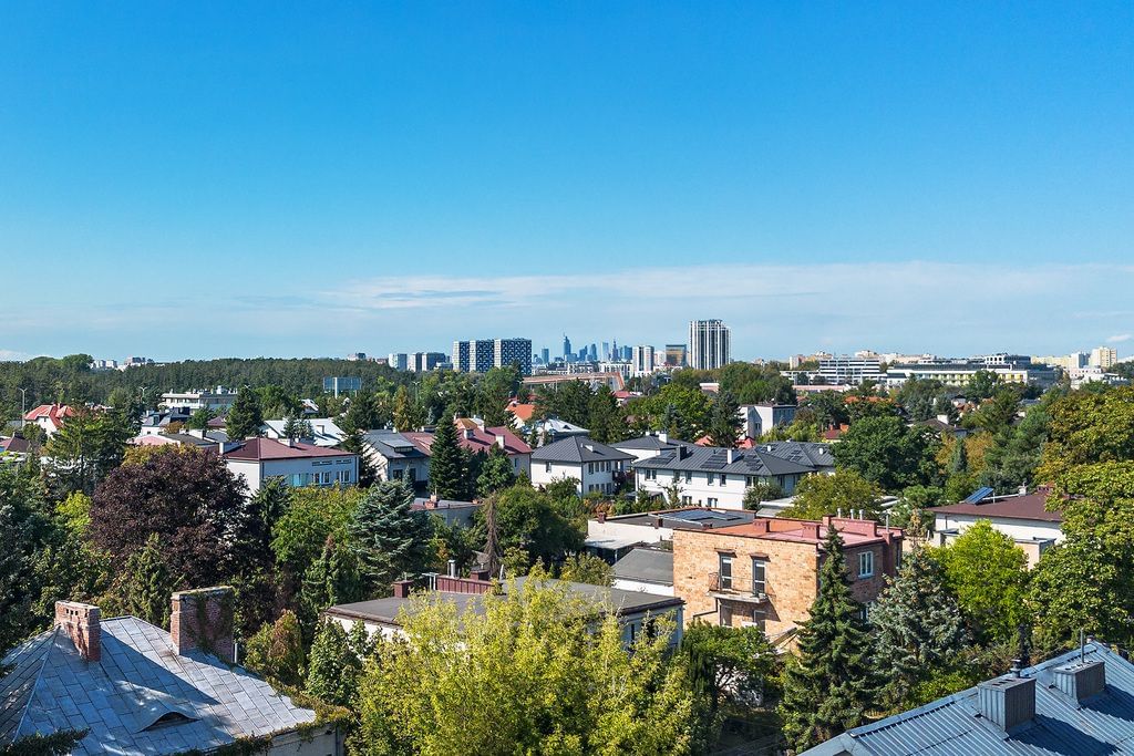 Dom 8 pokojowe na Sprzedaż