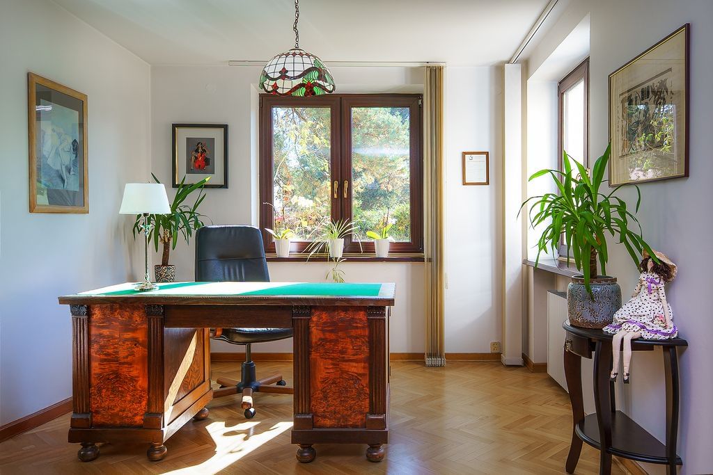 Dom 8 pokojowe na Sprzedaż