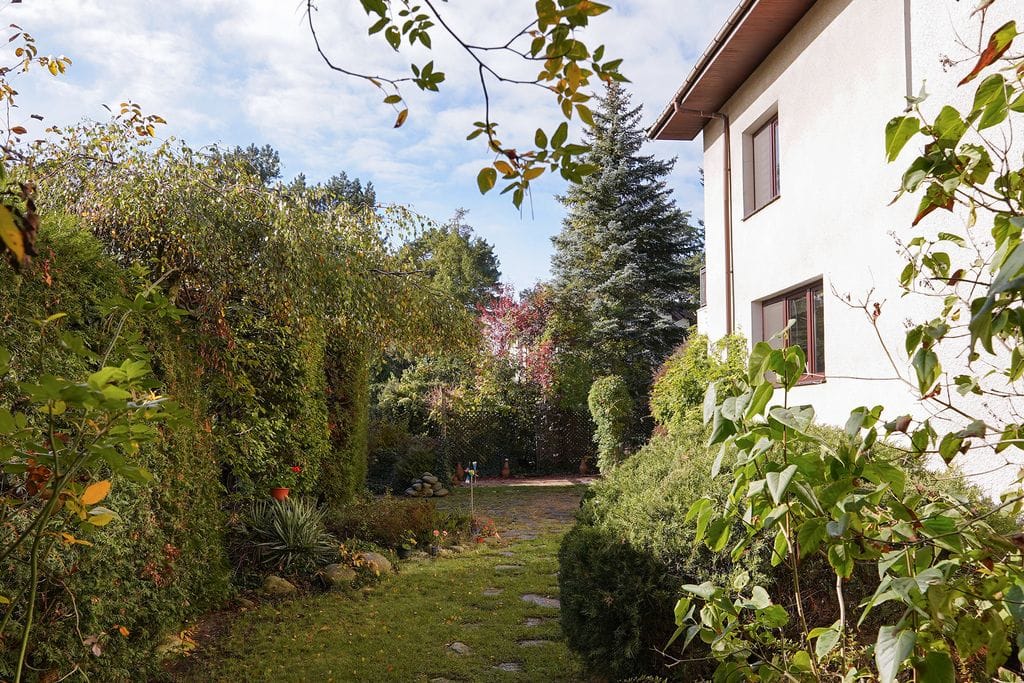 Dom 8 pokojowe na Sprzedaż