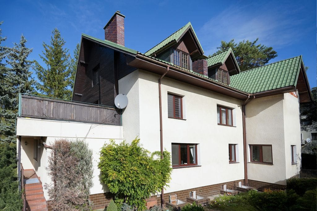 Dom 8 pokojowe na Sprzedaż