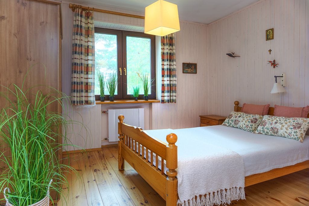 Dom 8 pokojowe na Sprzedaż