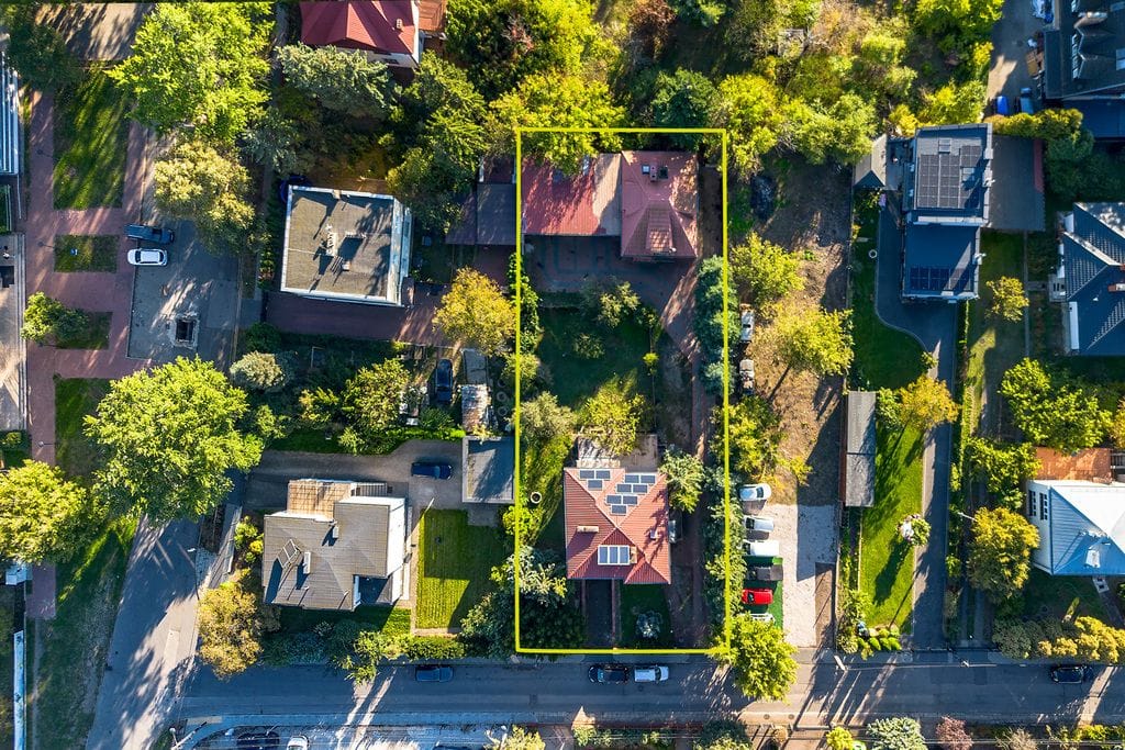 Dom 11 pokojowe na Sprzedaż