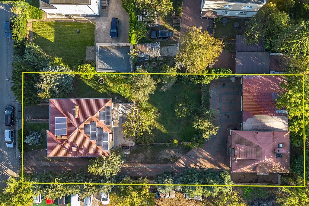 Dom 11 pokojowe na Sprzedaż