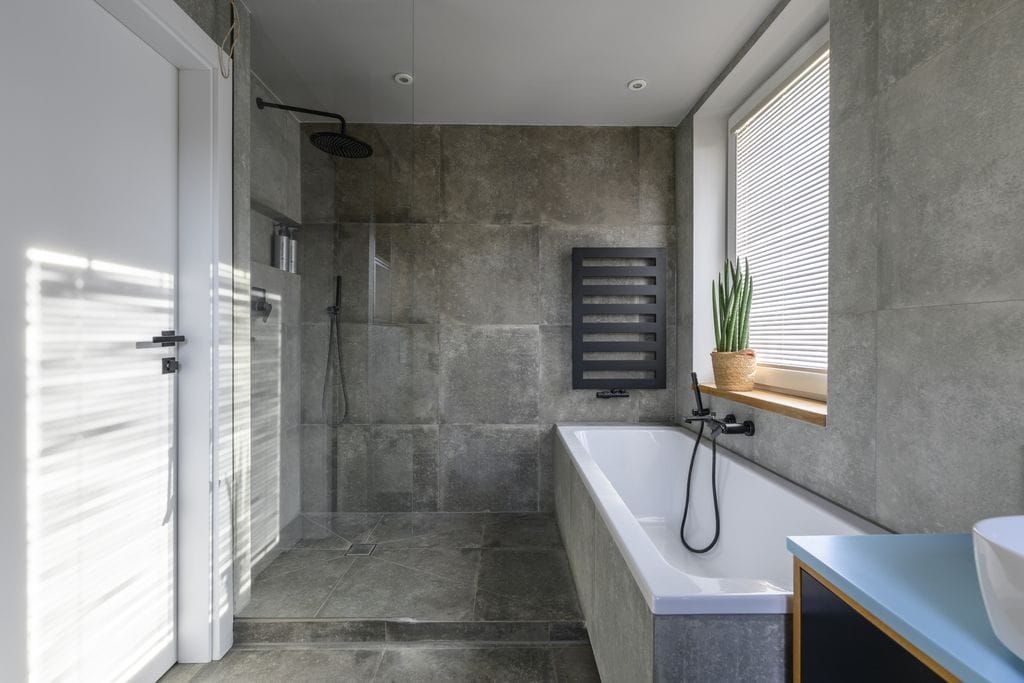 Dom 4 pokojowe na Sprzedaż