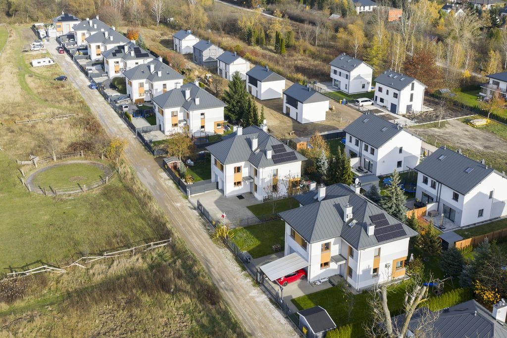 Dom 4 pokojowe na Sprzedaż