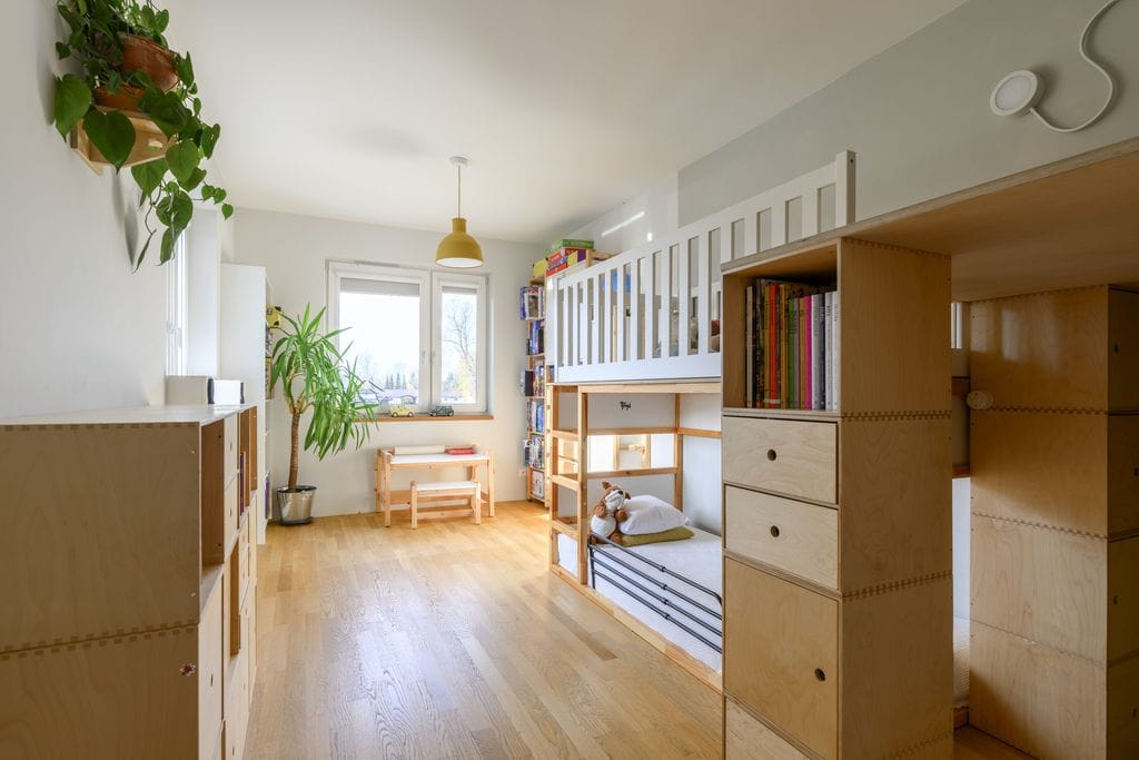 Dom 4 pokojowe na Sprzedaż