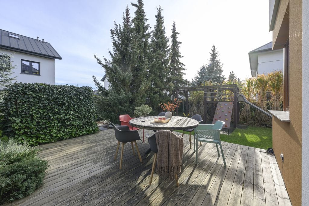 Dom 4 pokojowe na Sprzedaż