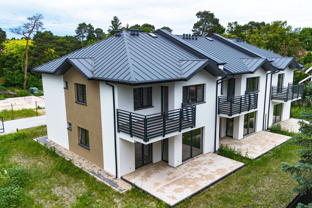 Dom 5 pokojowe na Sprzedaż