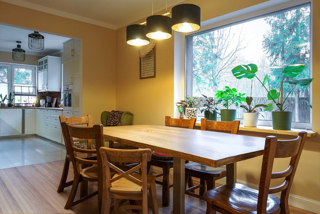 Dom 4 pokojowe na Sprzedaż