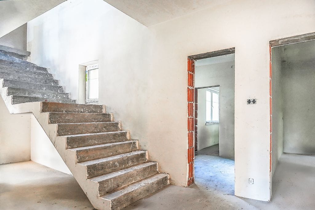 Dom 7 pokojowe na Sprzedaż