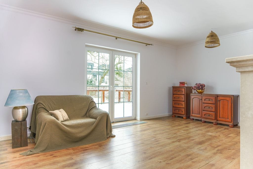 Dom 6 pokojowe na Sprzedaż