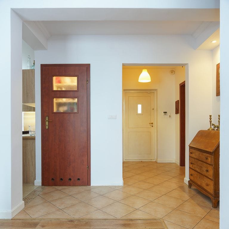 Dom 6 pokojowe na Sprzedaż