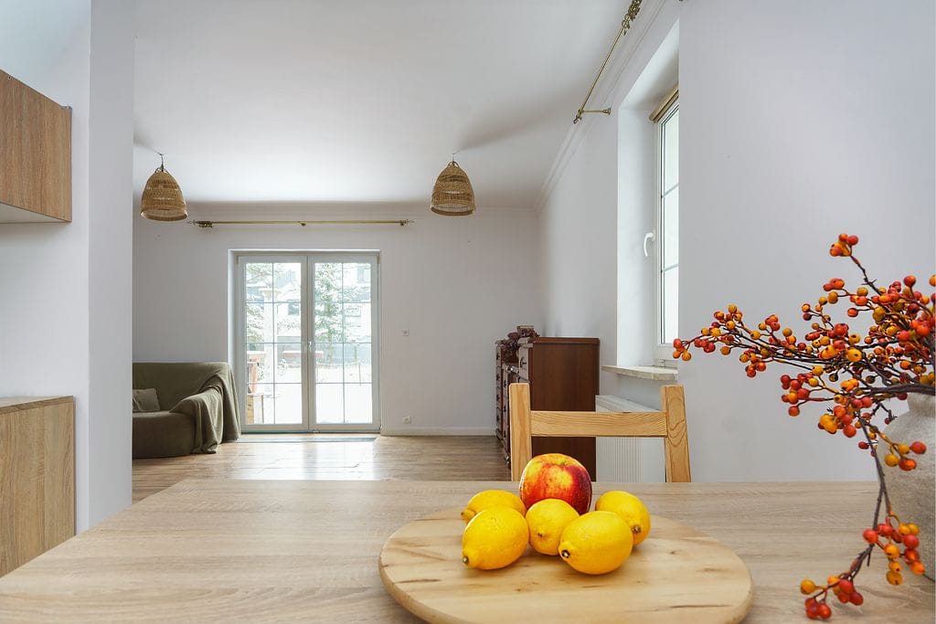 Dom 6 pokojowe na Sprzedaż