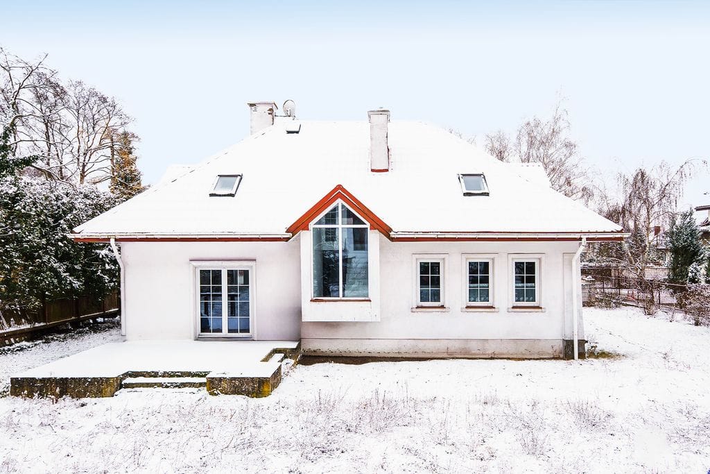 Dom 6 pokojowe na Sprzedaż