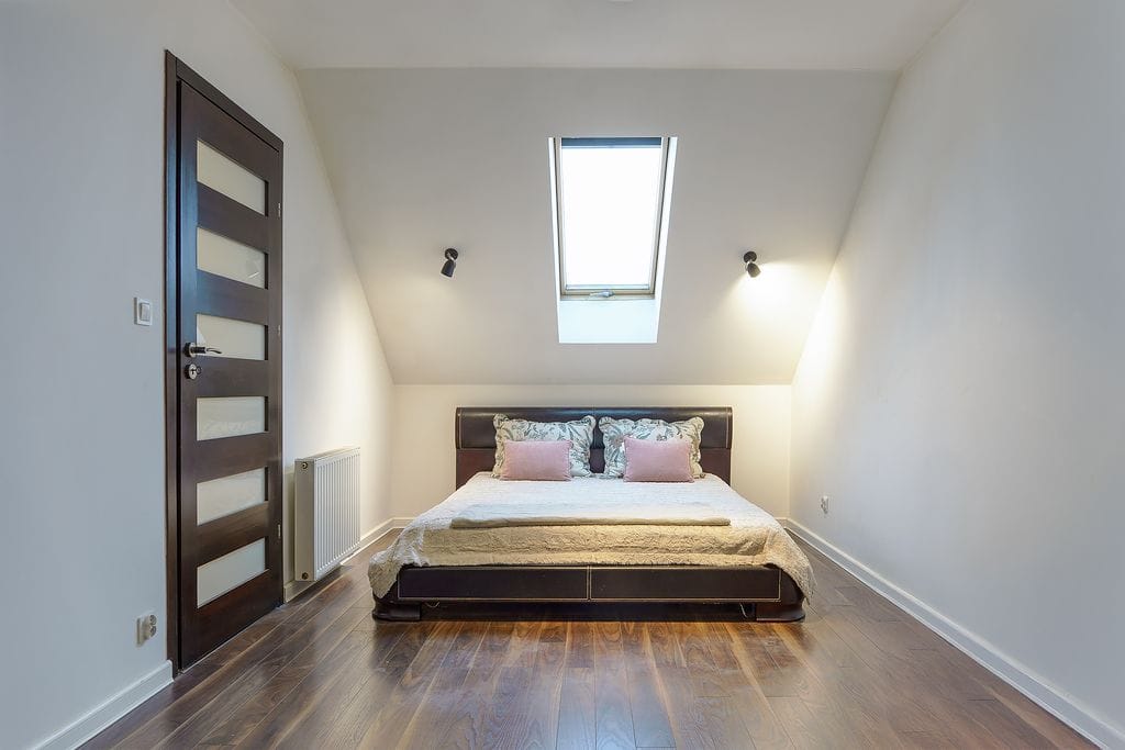 Dom 5 pokojowe na Sprzedaż