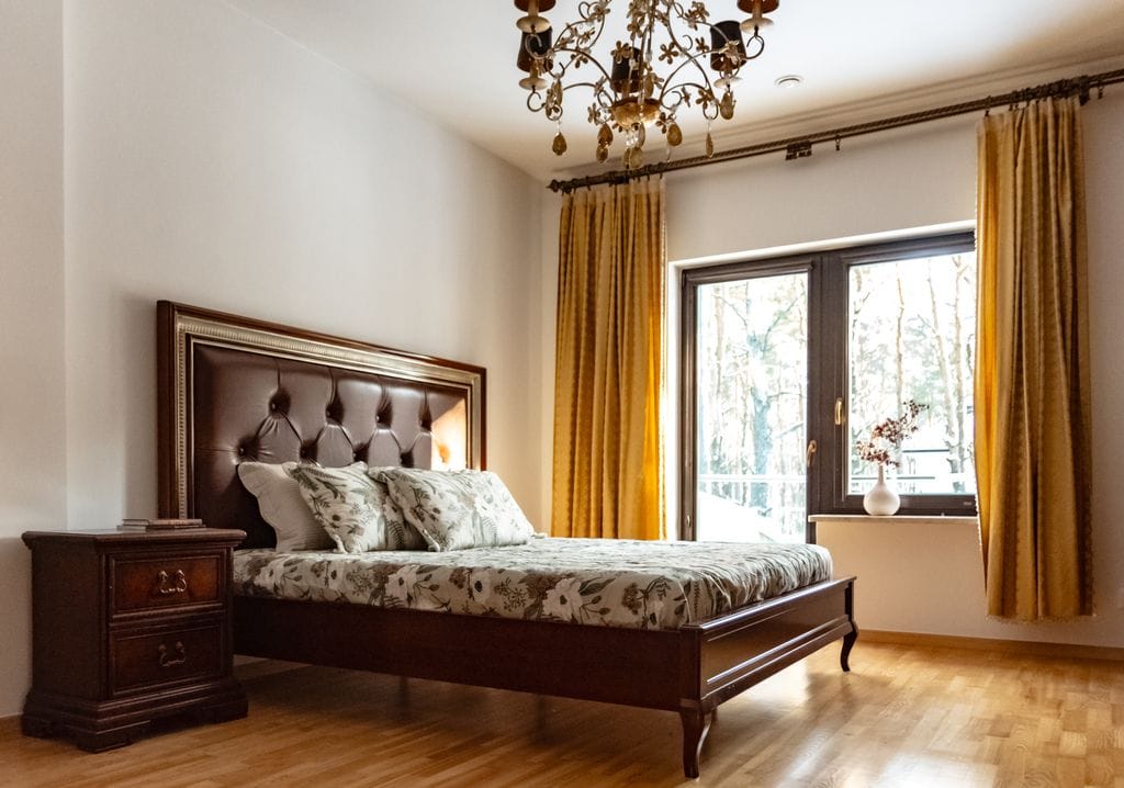 Dom 5 pokojowe na Sprzedaż