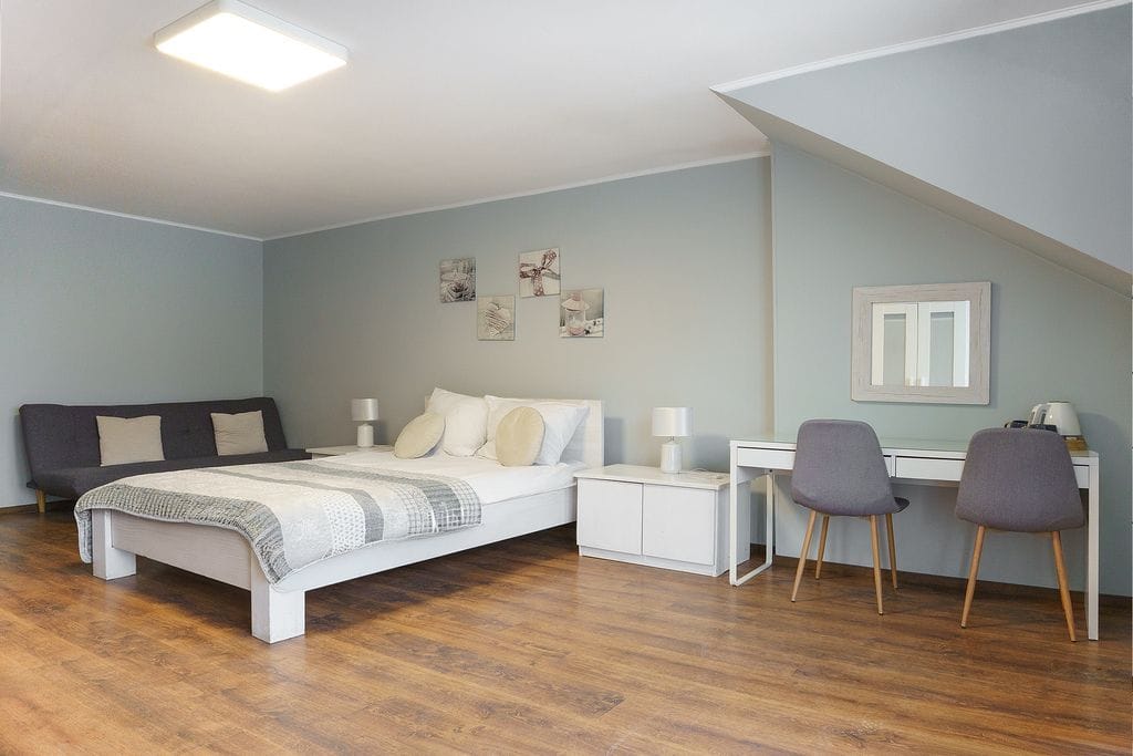 Dom 25 pokojowe na Sprzedaż