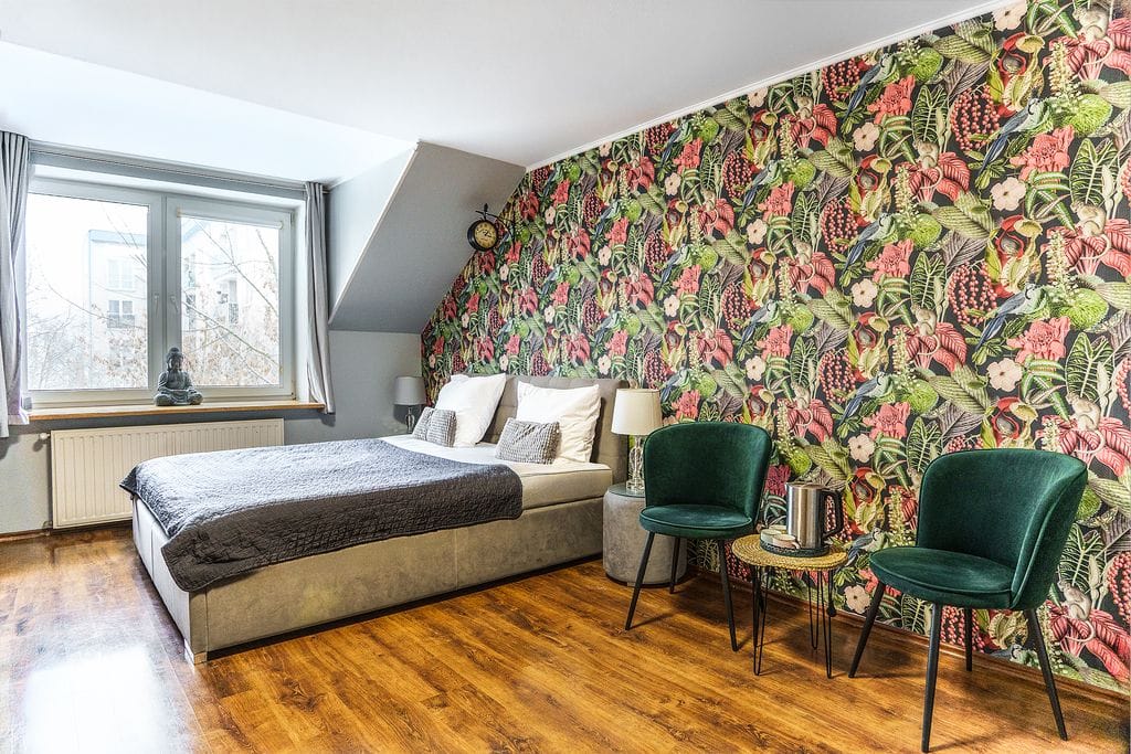 Dom 25 pokojowe na Sprzedaż