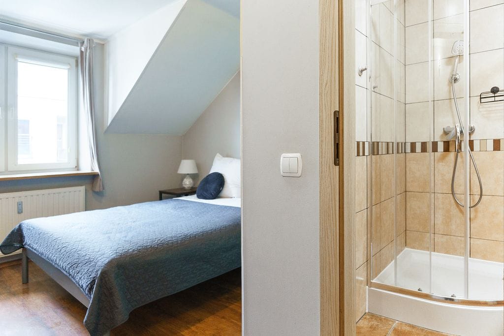 Dom 25 pokojowe na Sprzedaż