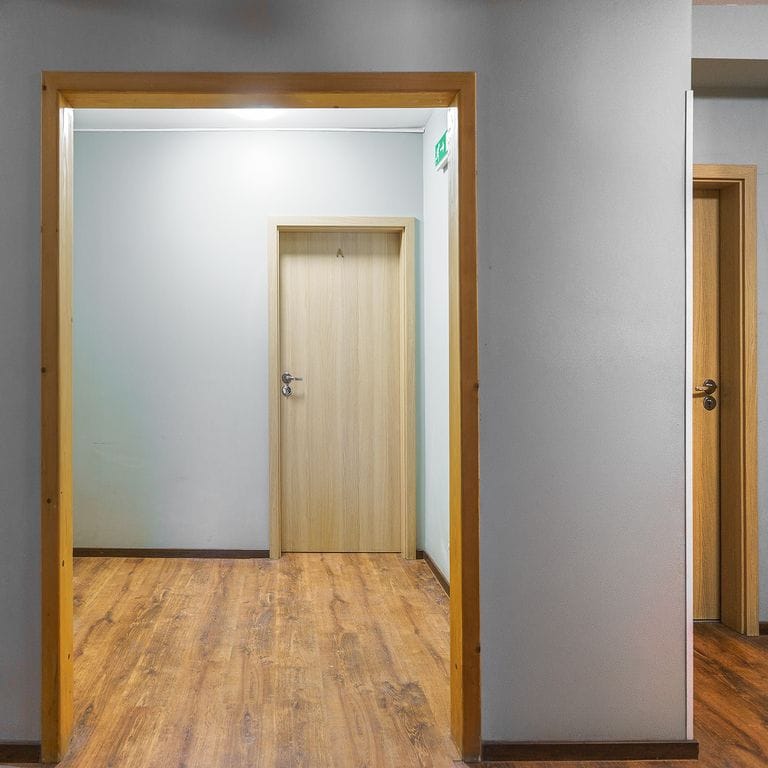 Dom 25 pokojowe na Sprzedaż