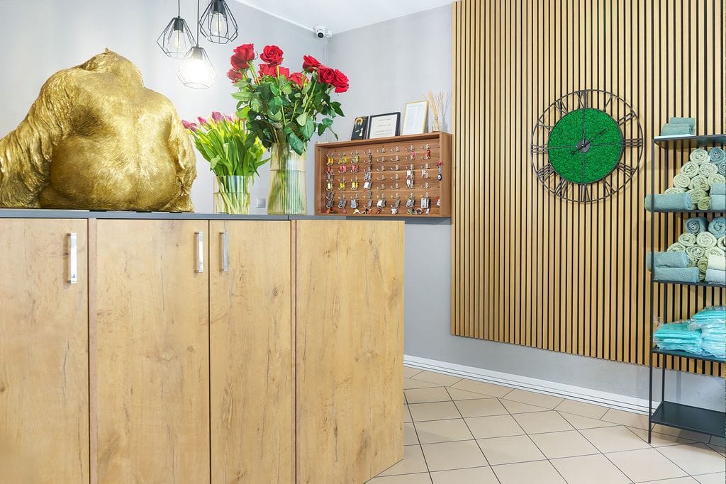 Dom 25 pokojowe na Sprzedaż