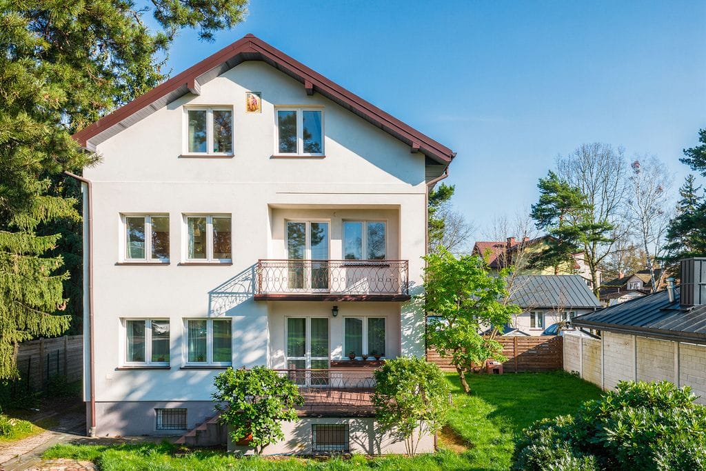 Dom 6 pokojowe na Sprzedaż