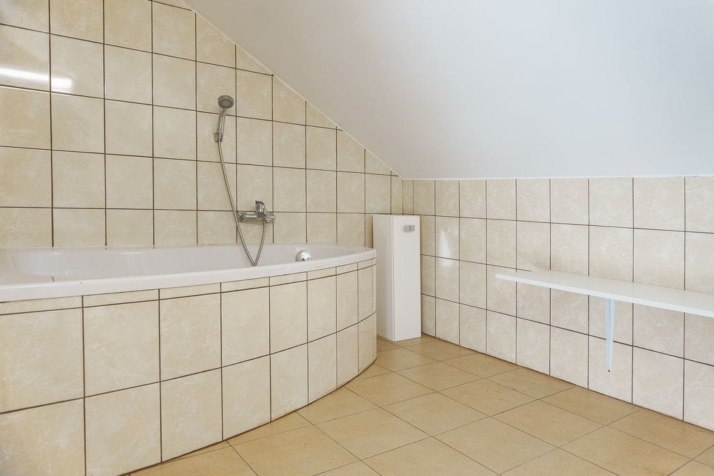 Dom 6 pokojowe na Sprzedaż