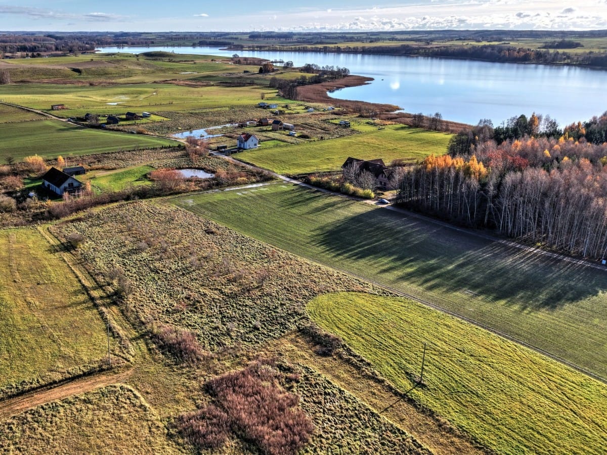 Działka  pokojowe na Sprzedaż